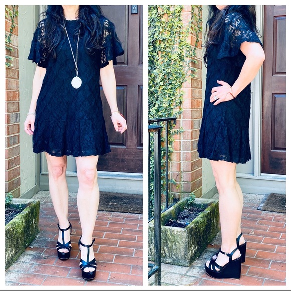 Boutique Dresses & Skirts - #37 PERFECT LITTLE BLACK LACE FULLY LINED DRESS